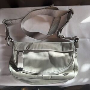 Lululemon All Night Festival Bag Silver Gray Silver Shoulder Crossbody Bag Purse